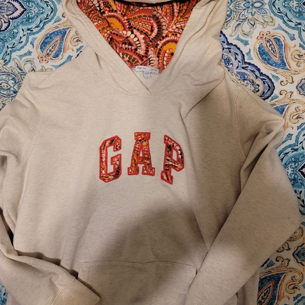 Gap hoodie